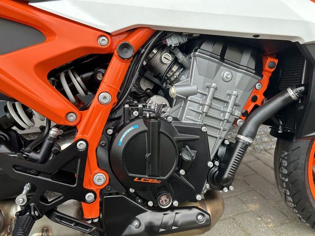 ktm - 990-duke-r