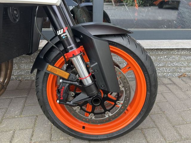 ktm - 990-duke-r