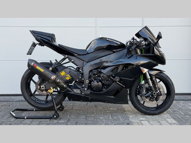 kawasaki - ninja-zx-6r