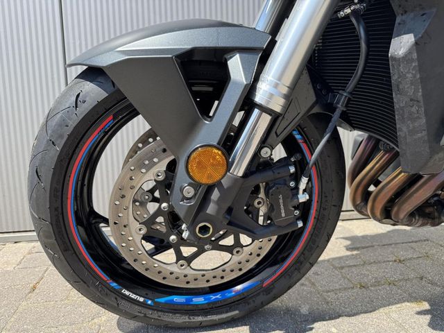 suzuki - gsx-s-950