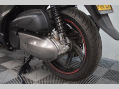 Honda SH 300i / ABS 2020 occasion – foto 15 van 17