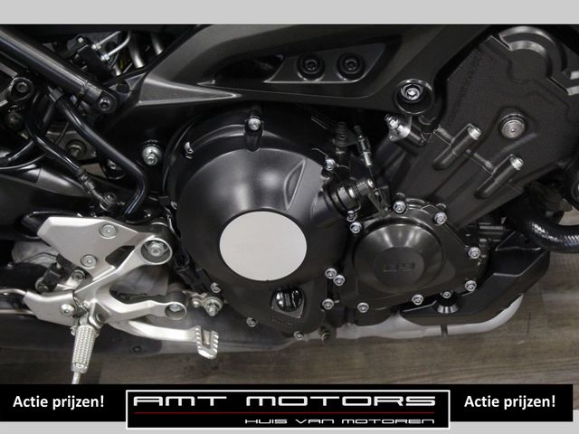 yamaha - xsr-900-abs