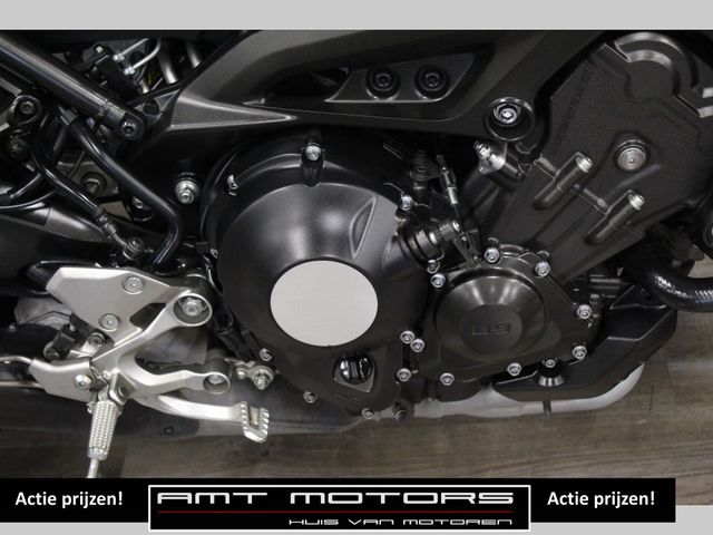 yamaha - xsr-900-abs