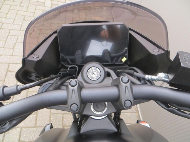suzuki - gsx-8tt