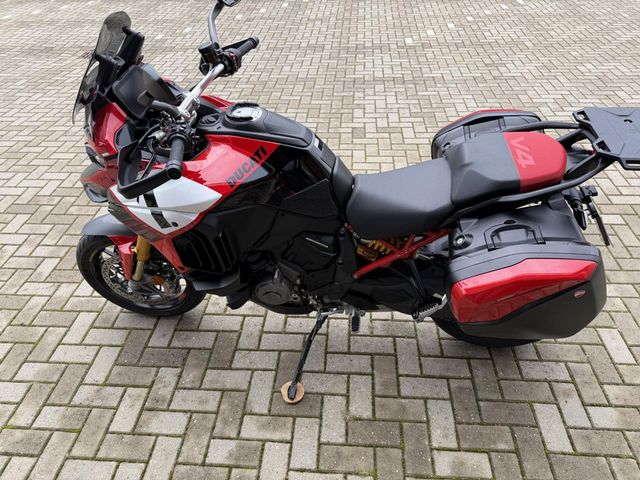 ducati - multistrada-v4-pikes-peak