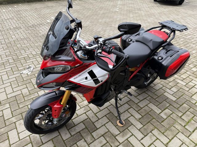 ducati - multistrada-v4-pikes-peak