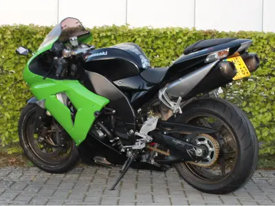 KAWASAKI ZX 10R – foto 3