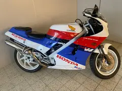 Honda VFR 400 R 1988 occasion – foto 18 van 18
