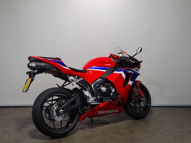 honda - cbr-600-rr