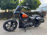 HARLEY-DAVIDSON STREET BOB