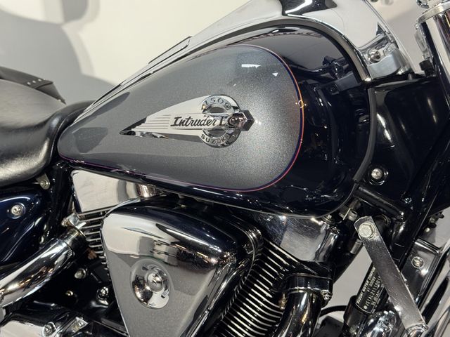 suzuki - vl-1500-intruder