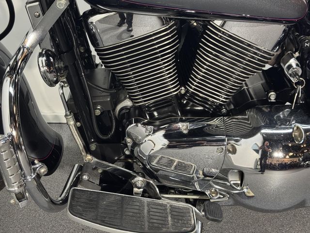 suzuki - vl-1500-intruder