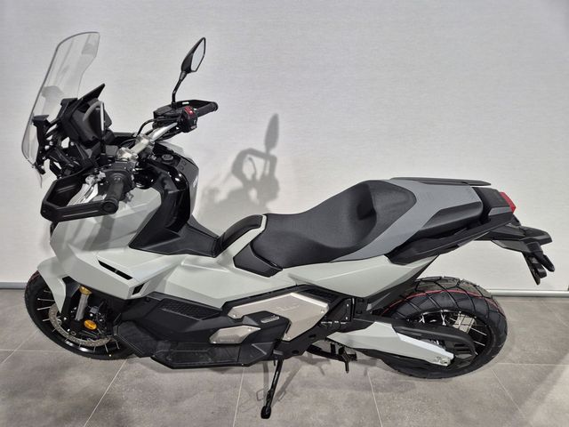 honda - x-adv
