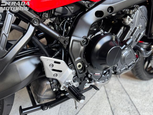yamaha - tracer-9