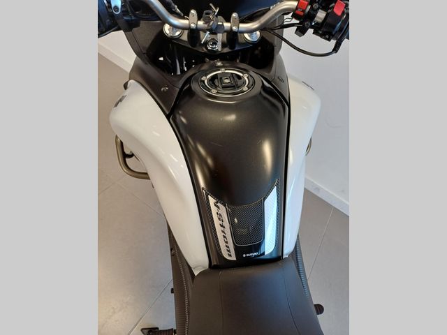 suzuki - v-strom-dl-650-abs