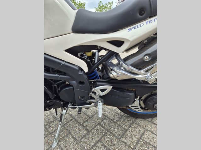 triumph - speed-triple
