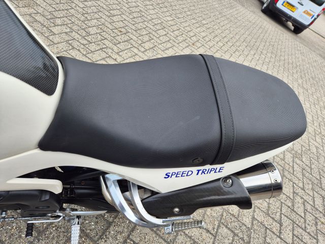 triumph - speed-triple