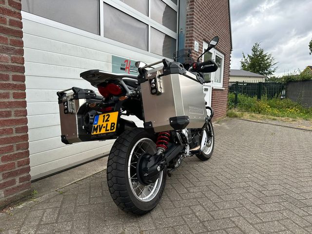 moto-guzzi - v-85-tt