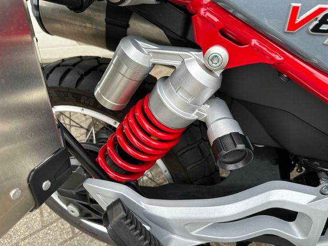 moto-guzzi - v-85-tt