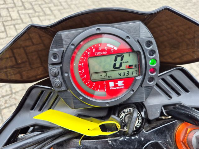 kawasaki - z1000