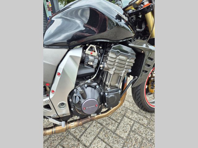 kawasaki - z1000