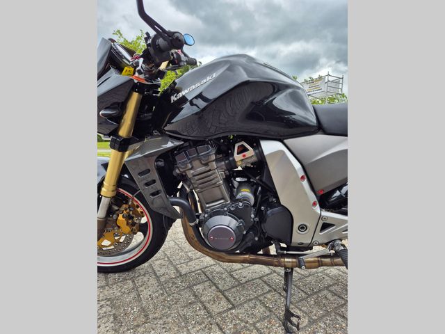 kawasaki - z1000