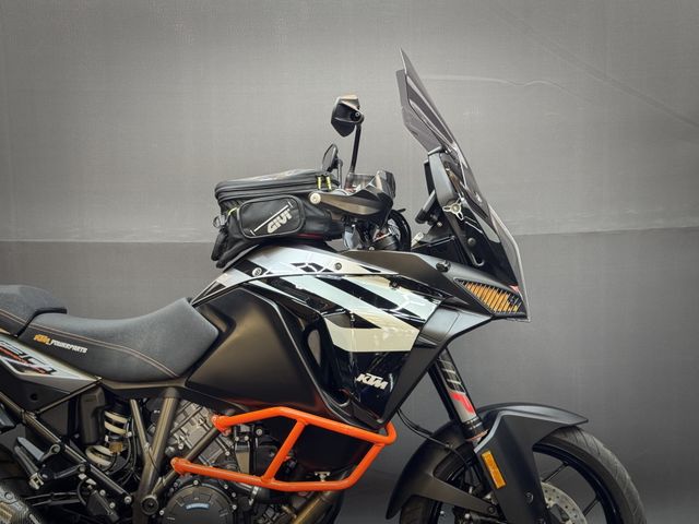 ktm - 1290-super-adventure-s