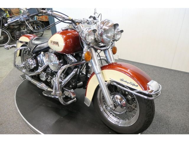 harley-davidson - heritage-softail-classic-flstc