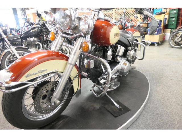 harley-davidson - heritage-softail-classic-flstc