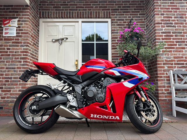 honda - cbr-650-r