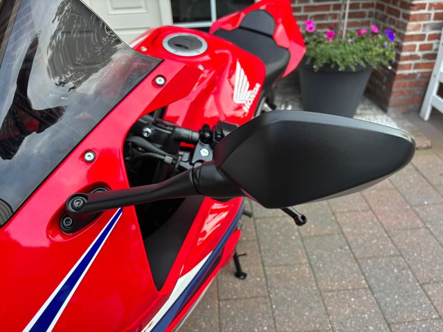 honda - cbr-650-r