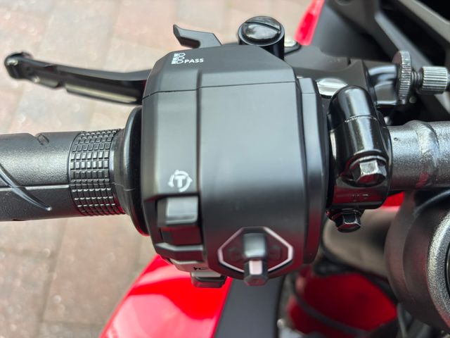 honda - cbr-650-r
