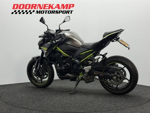 kawasaki - z900