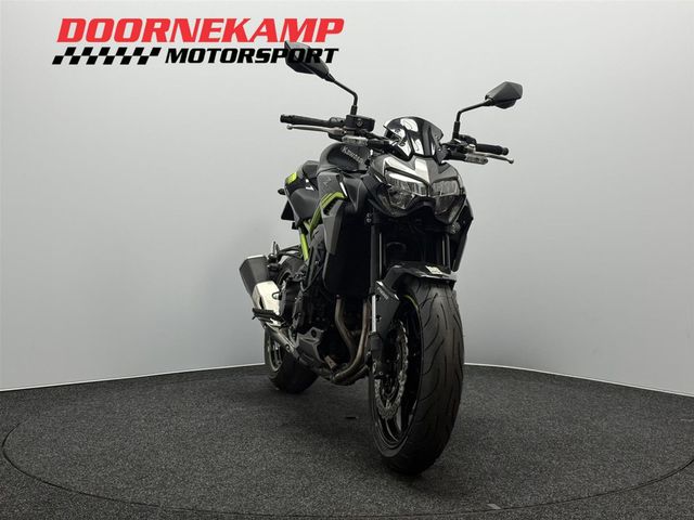 kawasaki - z900