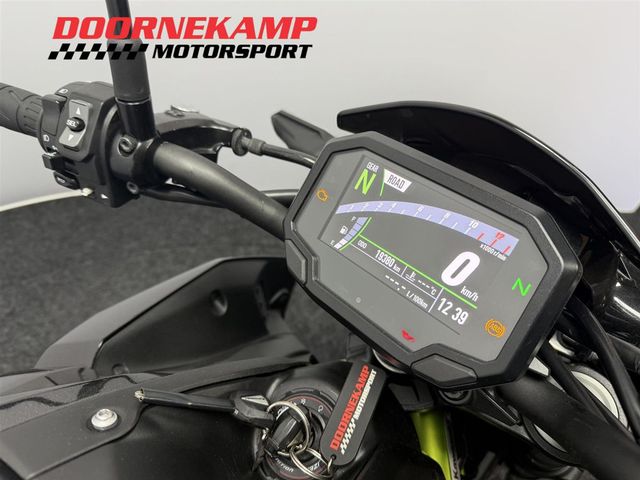 kawasaki - z900