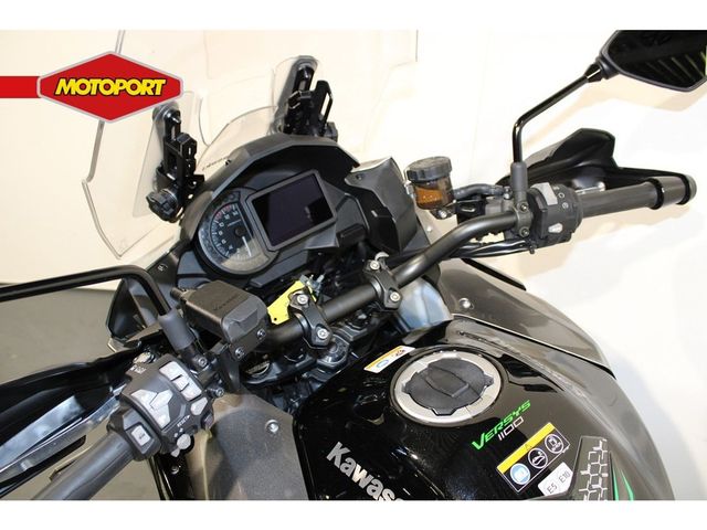 kawasaki - versys-1100-se