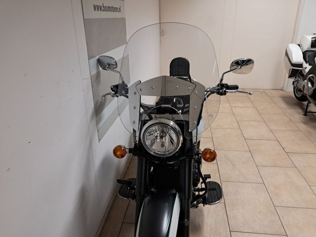 kawasaki - vn-900-classic