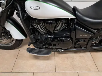 KAWASAKI VN 900 CLASSIC – foto 3