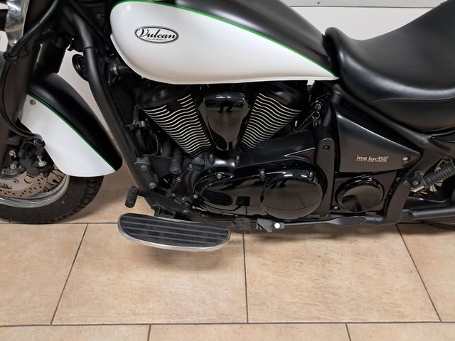 kawasaki - vn-900-classic