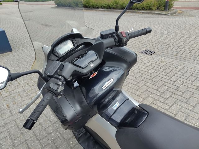 honda - nc-700-d-integra-abs