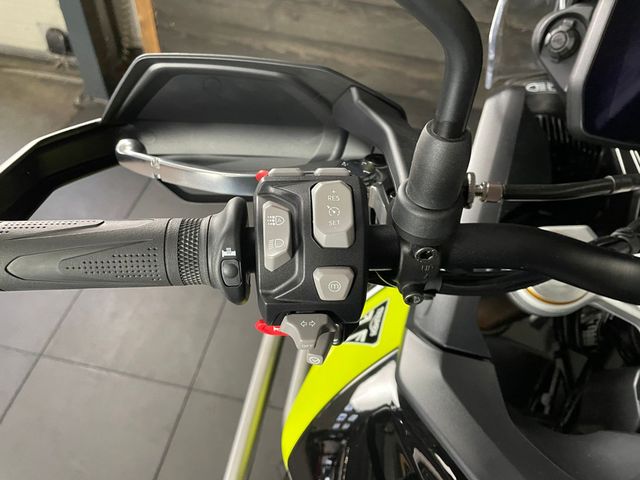 triumph - tiger-900-rally-pro