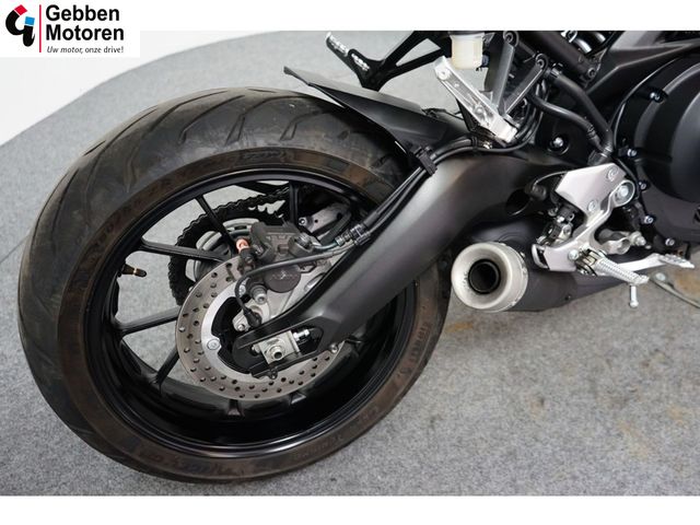 yamaha - xsr-900-abs