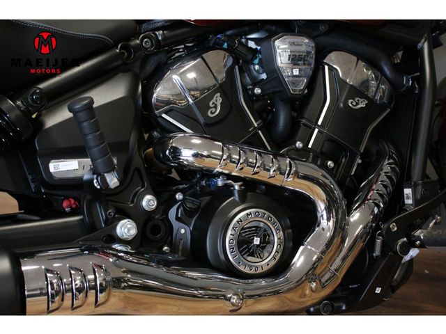 indian - scout-bobber-limited-tech