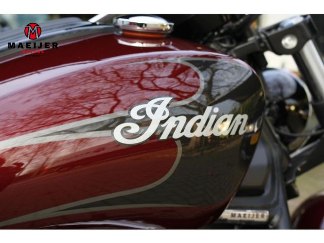 indian - scout-bobber-limited-tech