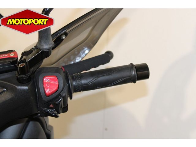 yamaha - x-max-300-abs