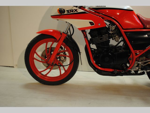 yamaha - srx-250