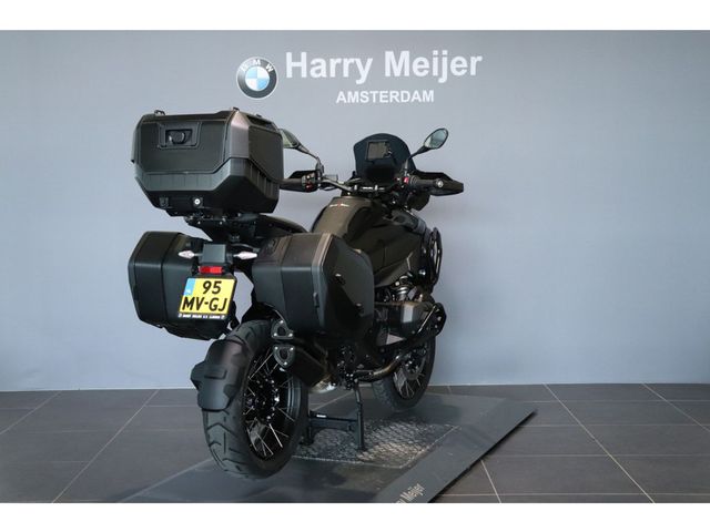 bmw - r-1300-gs