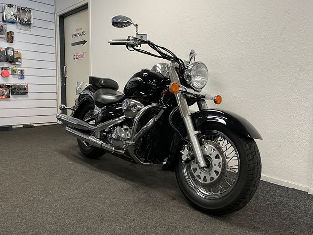 suzuki - vl-800-volusia