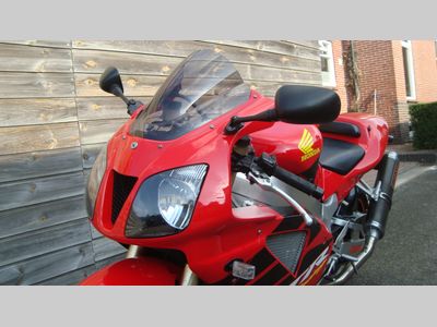HONDA VTR 1000 SP 1 – foto 4