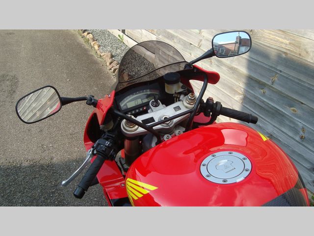 honda - vtr-1000-sp-1